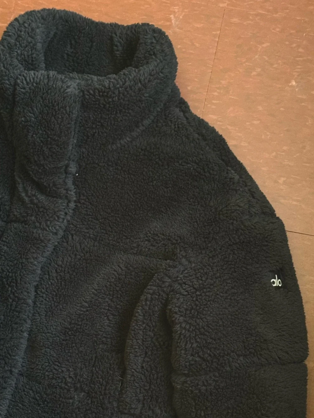 ALO Yoga Kids Black Sherpa Jacket - Plush Cozy Fleece